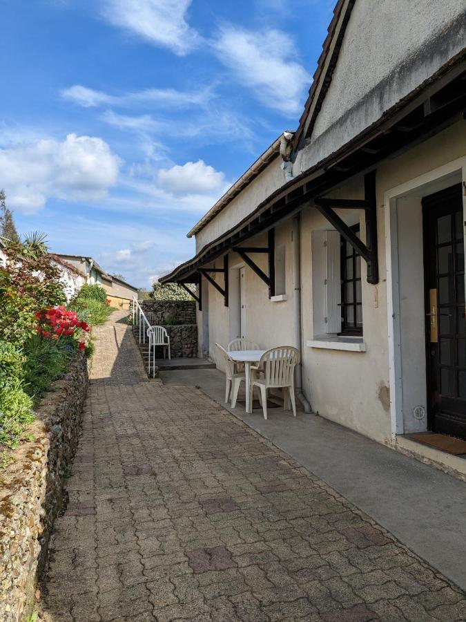 Au Chalet D'Illiers Combray, Grand Jardin Arbore Extérieur photo